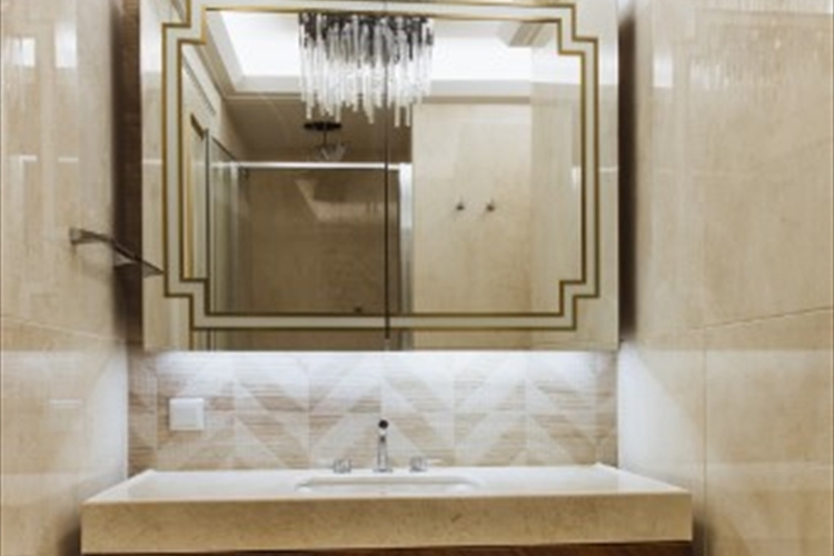 Hilton high residence