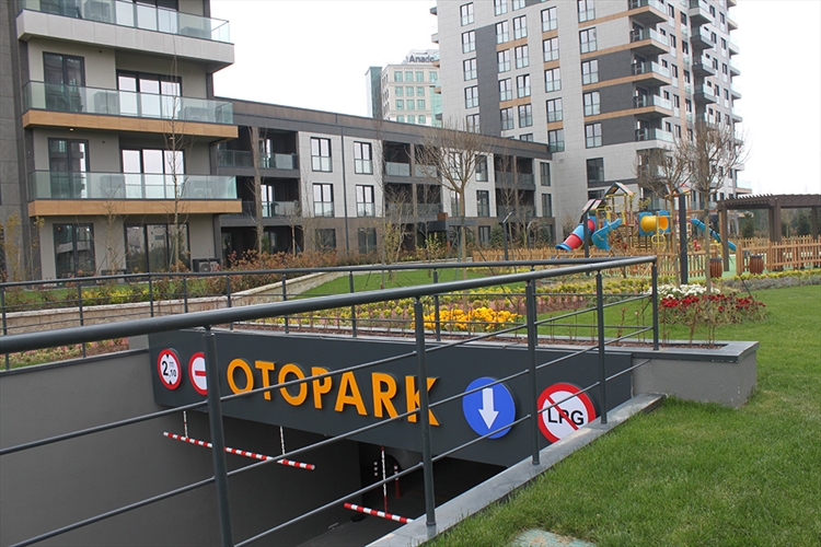 1+1 Apartment for rent in Avrupa Konutları Yamanevler