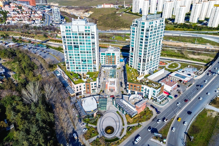 4+1 Apartment for Sale in Bahçeşehir Park project